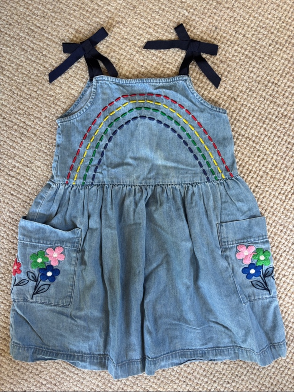 EUC Hanna Andersson Denim Rainbow Sundress Dress w Floral Embroidery, size 5